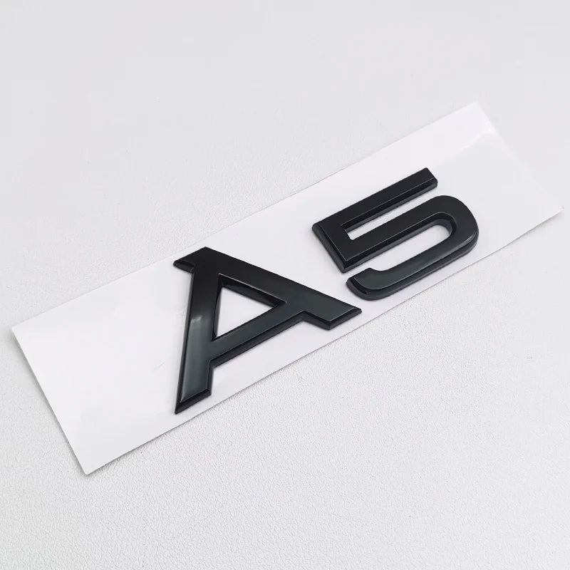 Audi Monogramme A1 A2 A3 A4 A5 A6 A7 A8 / Sline